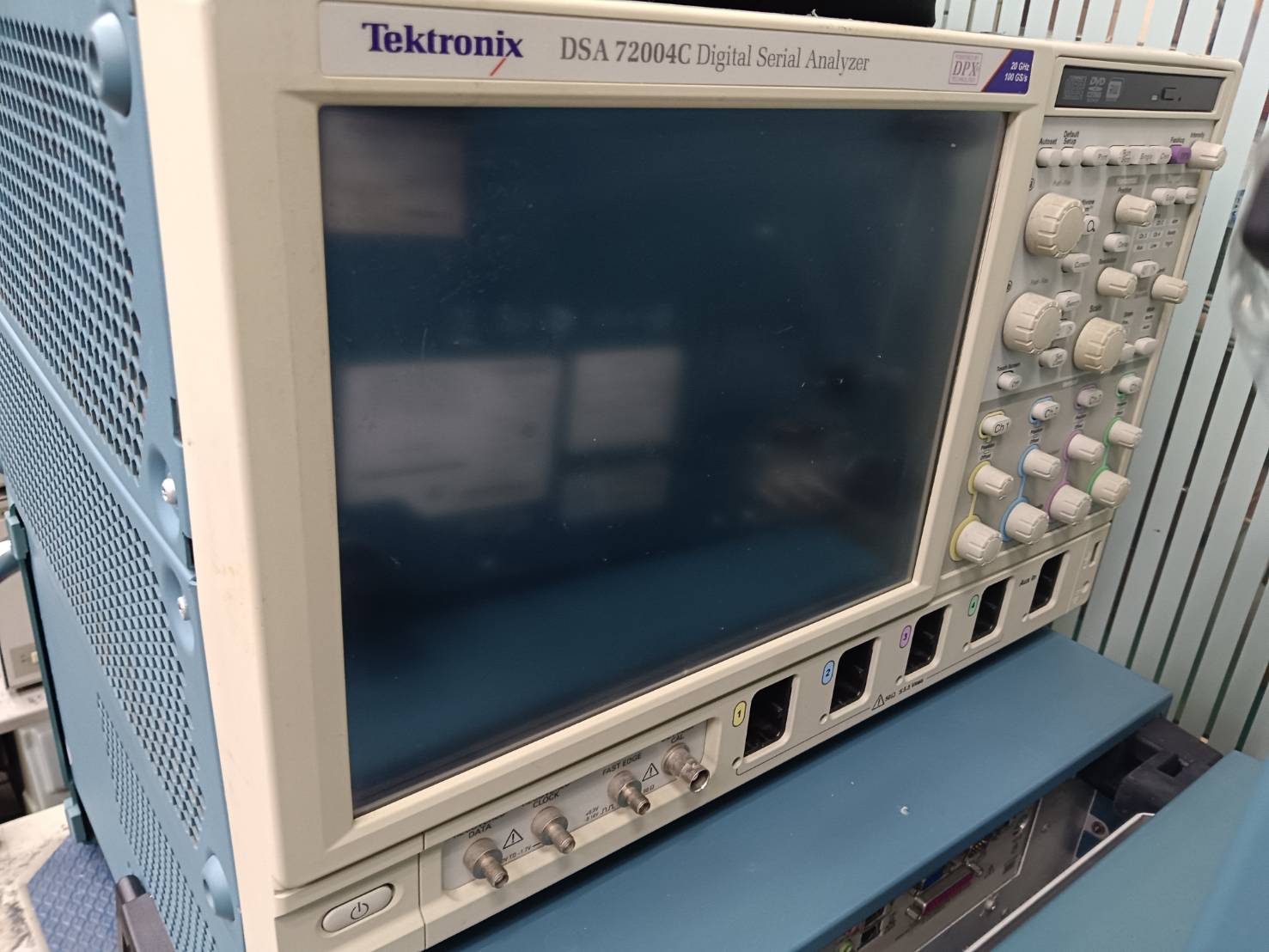 72004c