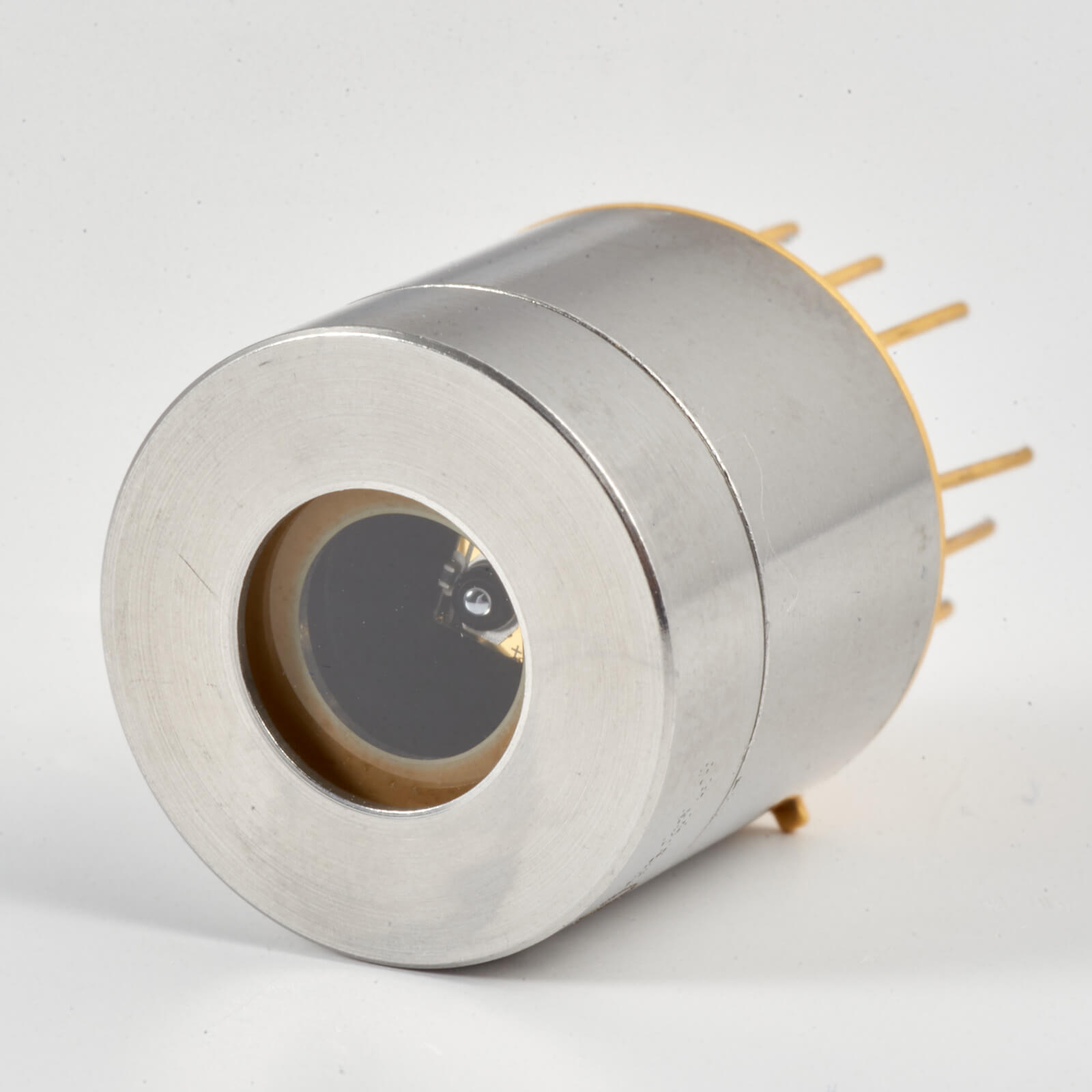 PVIA-4TE-4 InAsSb photovoltaic infrared detector